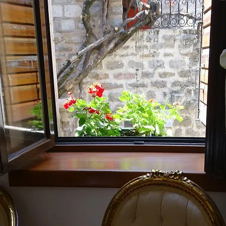 Apartment Renaissance Old Town *